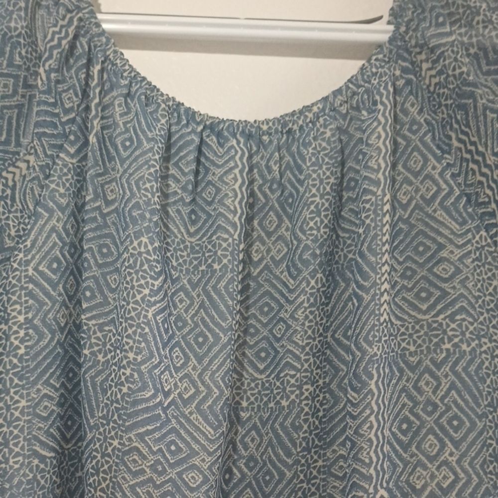 Lucky Brand Blue And White Women's Size M Blouse Cottagecore Top Off Shoulder - Picture 9 of 10